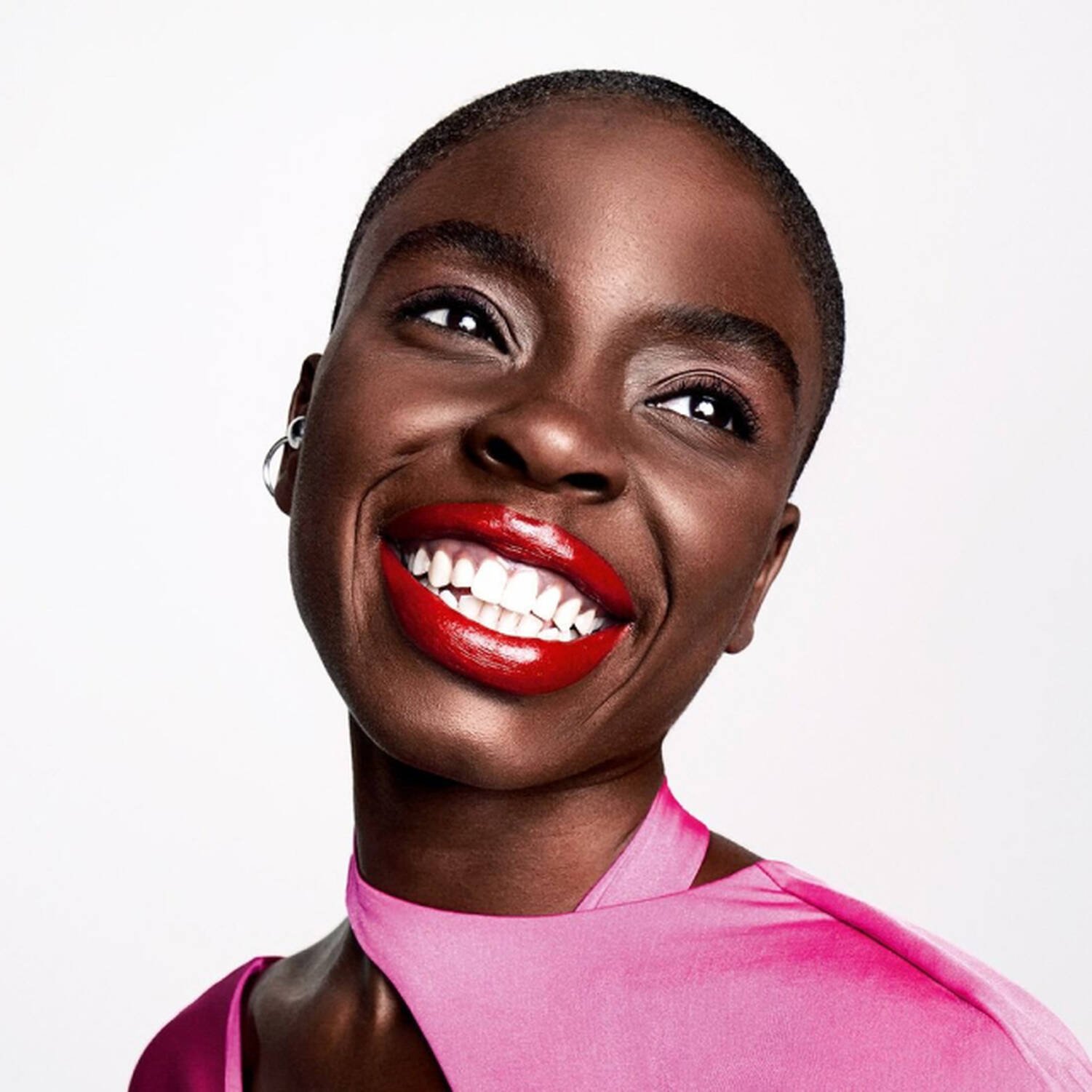 Glowy look with rosy tone on eyes and lips