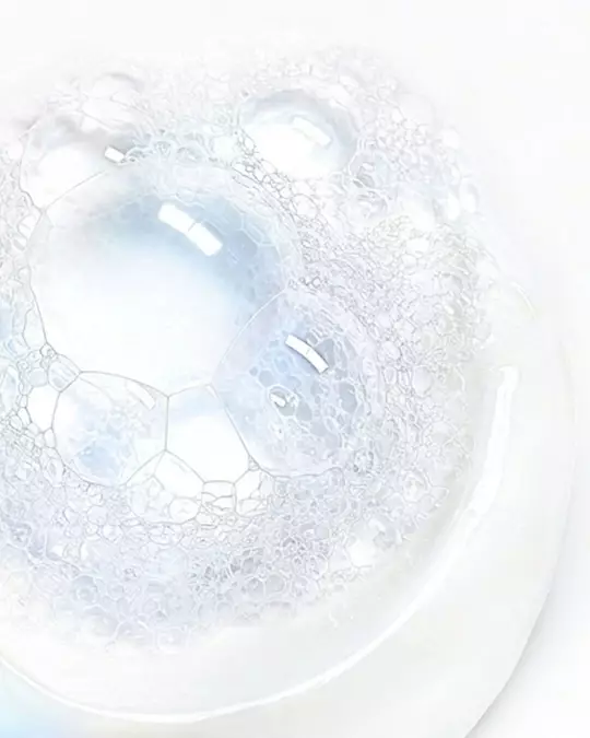Cleanser texture