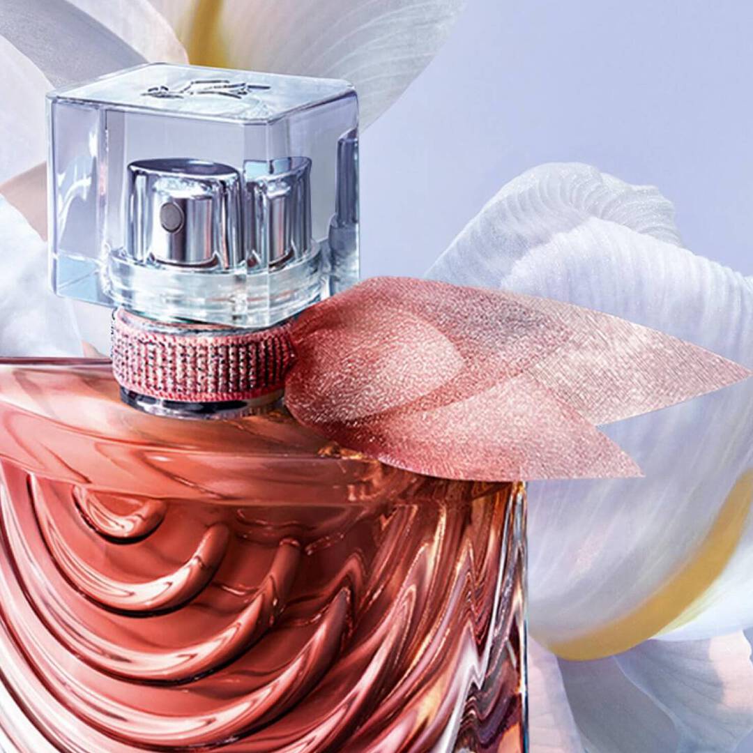 La Vie Est Belle The New Iris Absolu Perfume Lanc me CA la-vie-est-belle-the-new-iris-absolu-perfume-lanc-me-ca