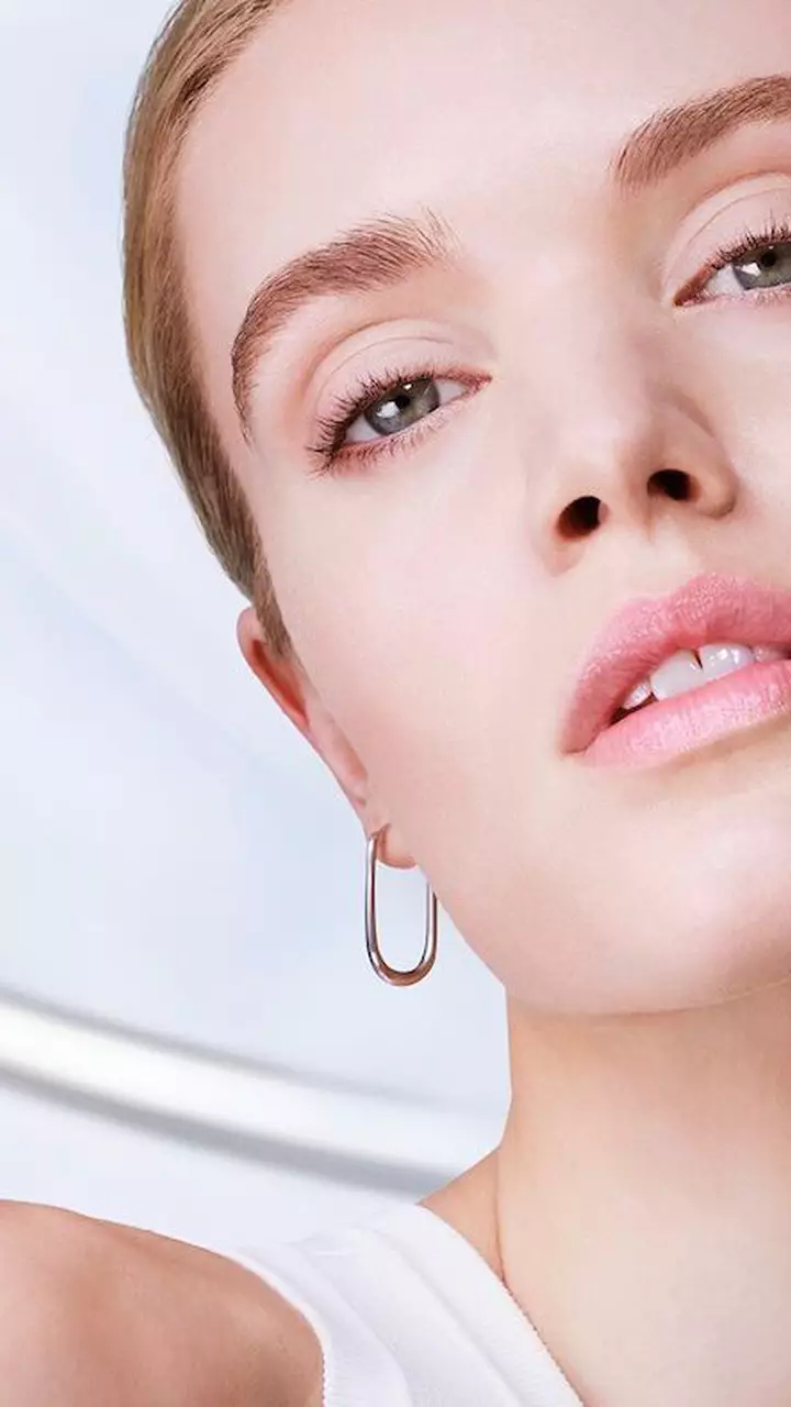 UV Expert beauty visuals for Lancome