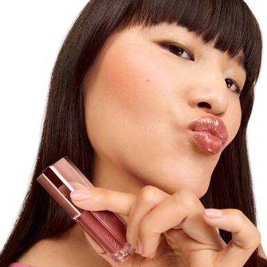 Juicy Treat shade: All The Tea