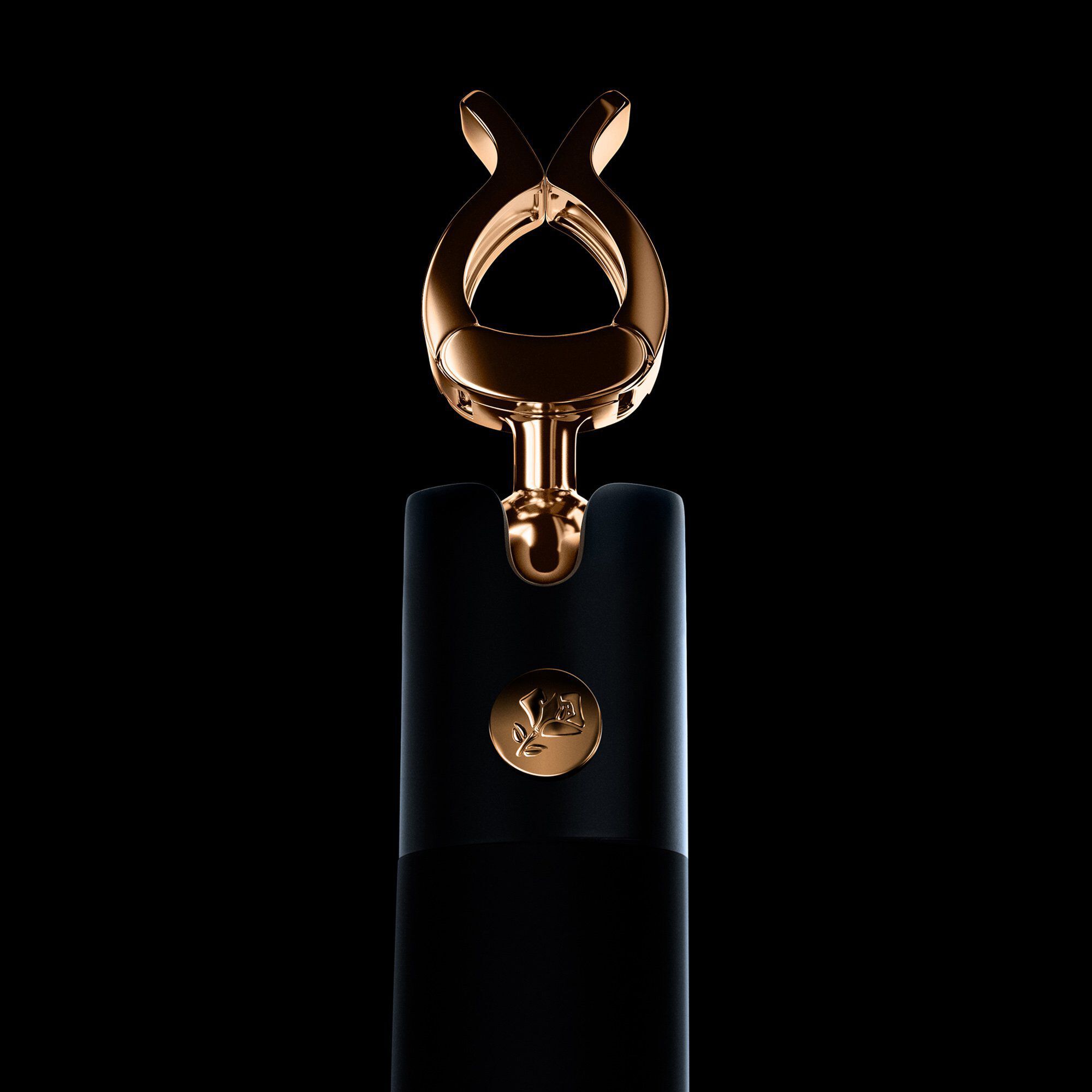 HAPTA, Adaptive Lipstick Applicator