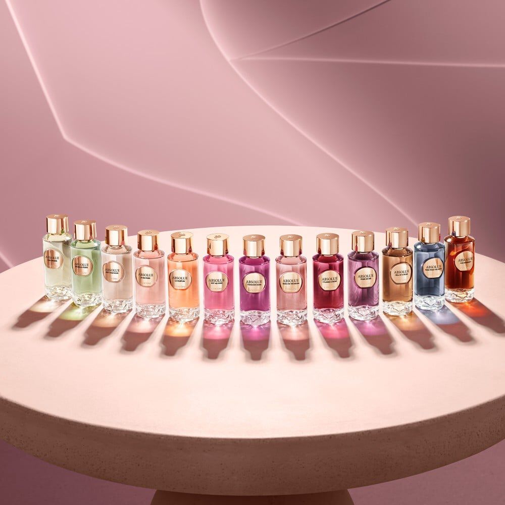 Asset showcasing Absolue Les Parfums range