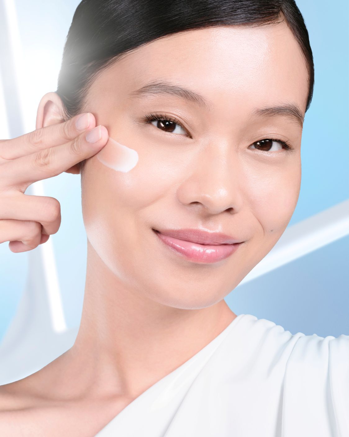 日焼け止め LANCOME UV EXPERT SUPRA SCREEN SPF 50+ Lancôme UV Expert Supra Screen SPF50 Invisible Serum