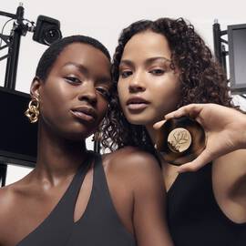 TEINT IDOLE ULTRA WEAR C.E SKIN TRANSFORMING HIGHLIGHTER