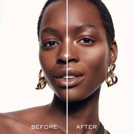 TEINT IDOLE ULTRA WEAR C.E SKIN TRANSFORMING HIGHLIGHTER